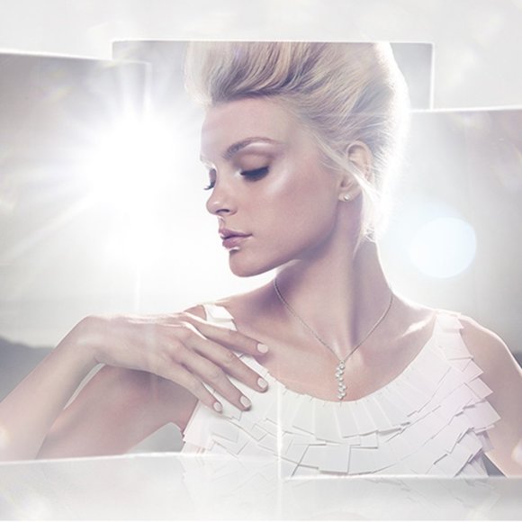 SWAROVSKI FIDELITY Pendant Necklace Silver Crystal - Picture 2 of 4